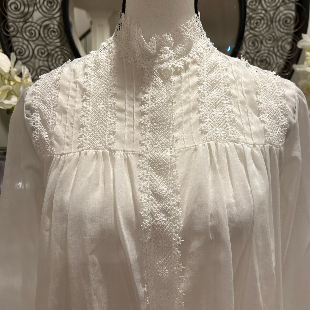 Vintage 80's Christian Dior White Lace-Trim Lingerie dress . - Picture 2 of 10